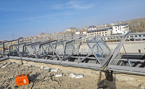 敦煌博物馆天山排烟天窗