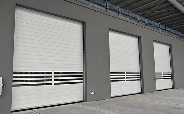 天山快速卷帘门