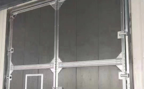 天山兰州厂房天山工业门选购与使用指南：打造高效安全的生产环境