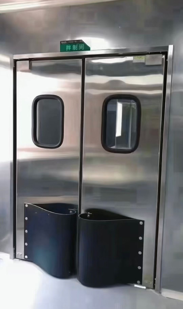 天山防火门安装项目助力物流中心提升消防安全等级